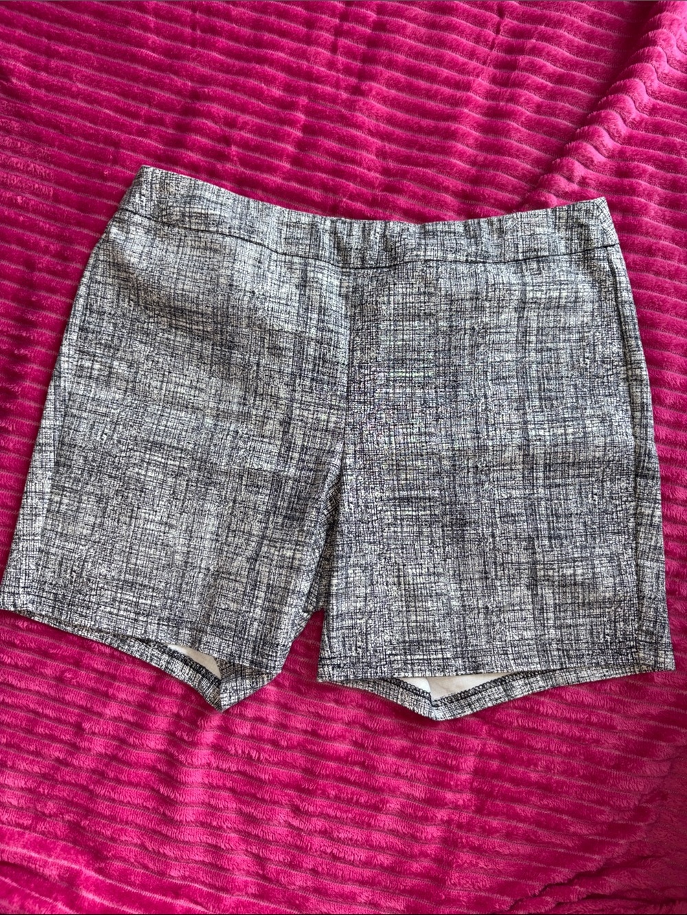 Nanette Lepore Black and White Grid Print Bermuda shorts size 10